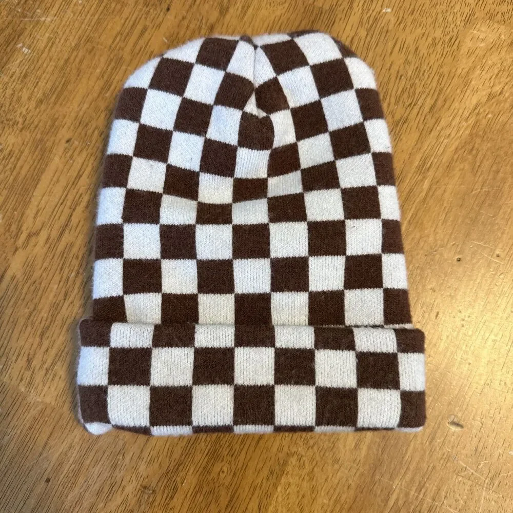 Millie and Roo Kids brown and white check Beanie Hat Toddler Size Winter Cap